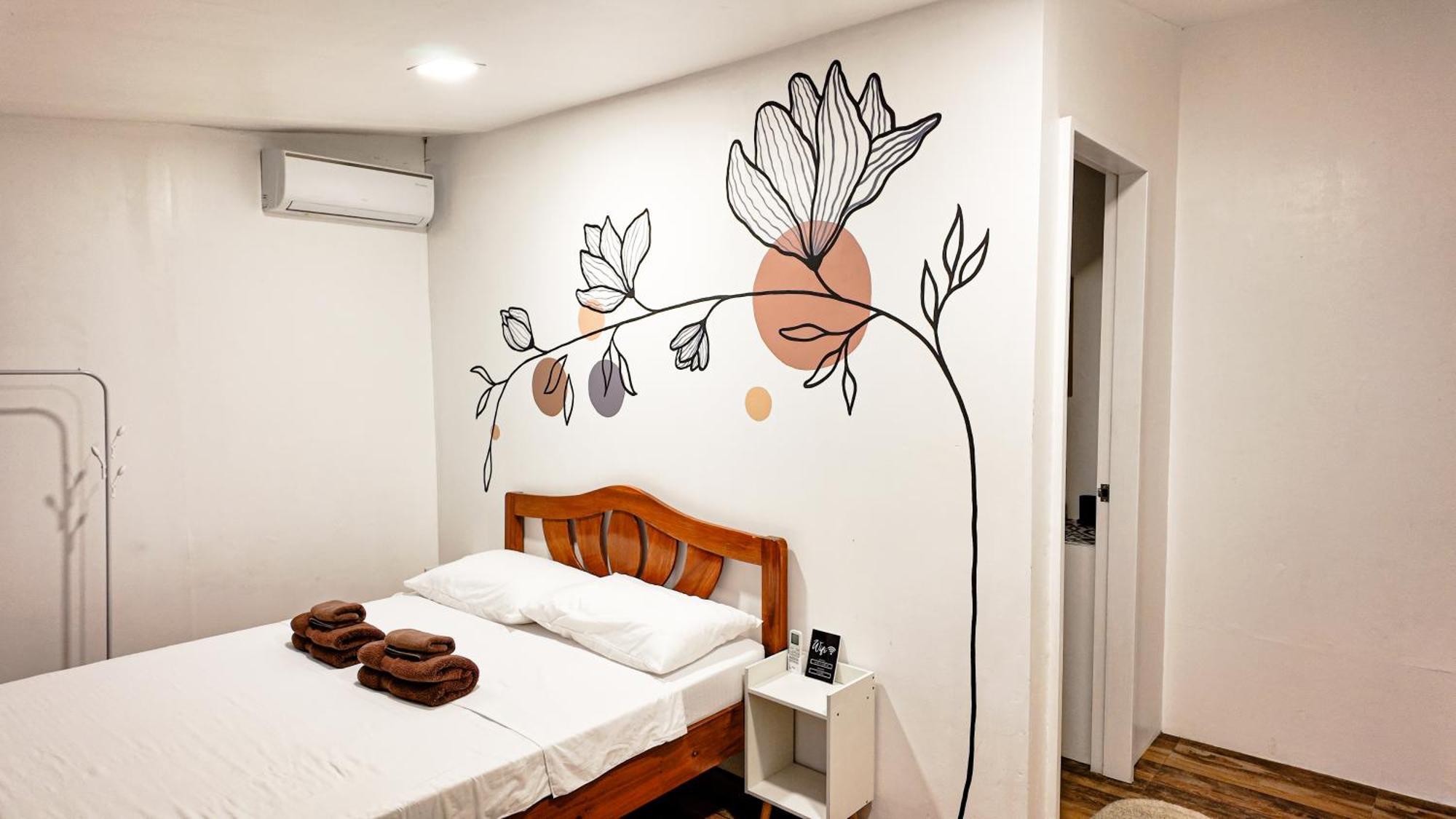 Kasamigos Guesthouse With Fast Internet 푸에르토프린세사 객실 사진